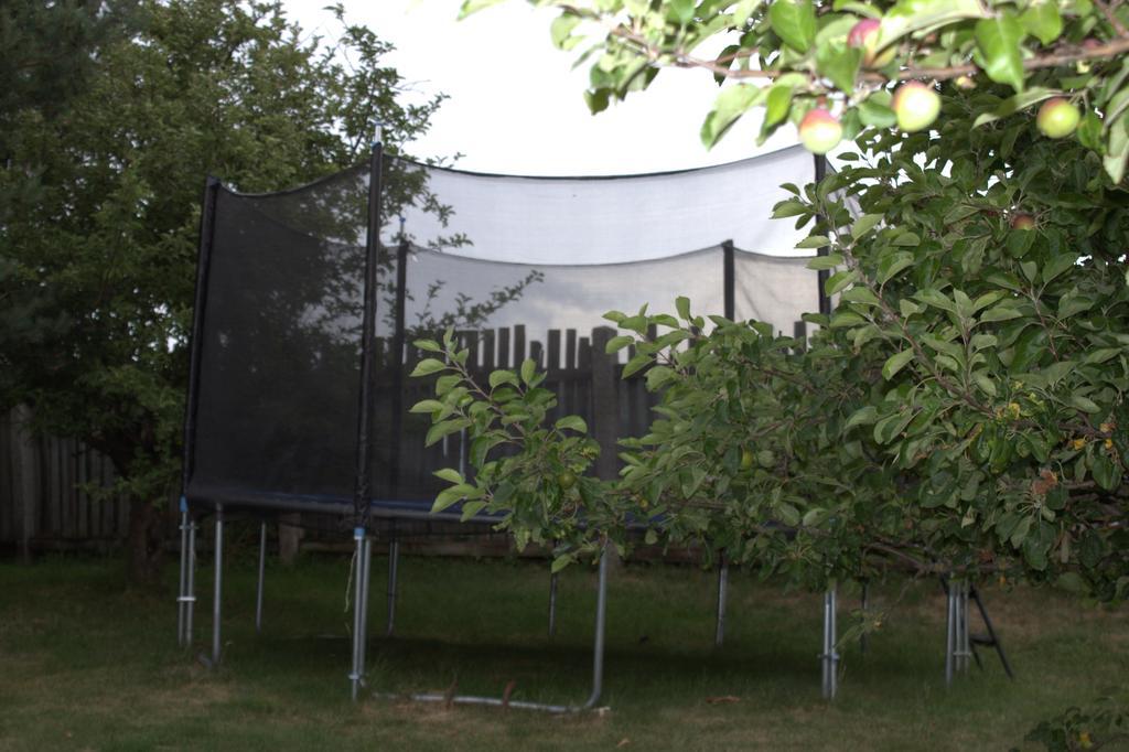 Zlty Dom Vrbov Apartment Exterior photo